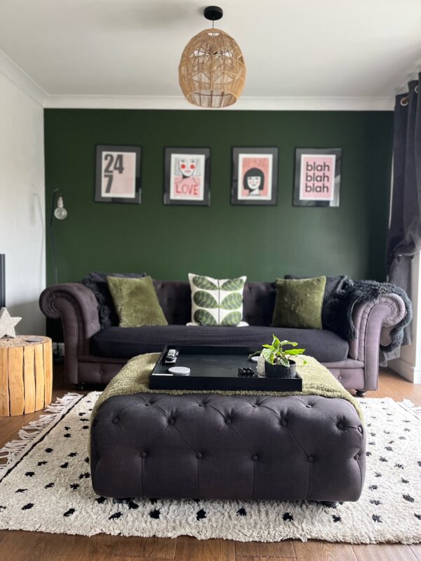 Katharine Ellen green decor blog Showing dark green wall with elite picture frame